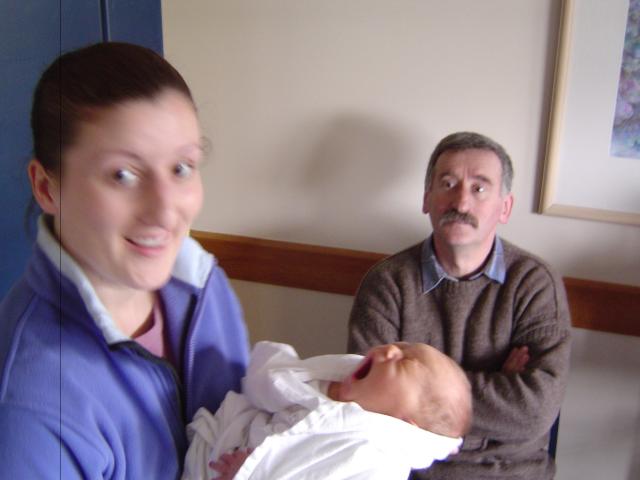 Baby/2003-10-11/katherine_luke_malcolm.jpg