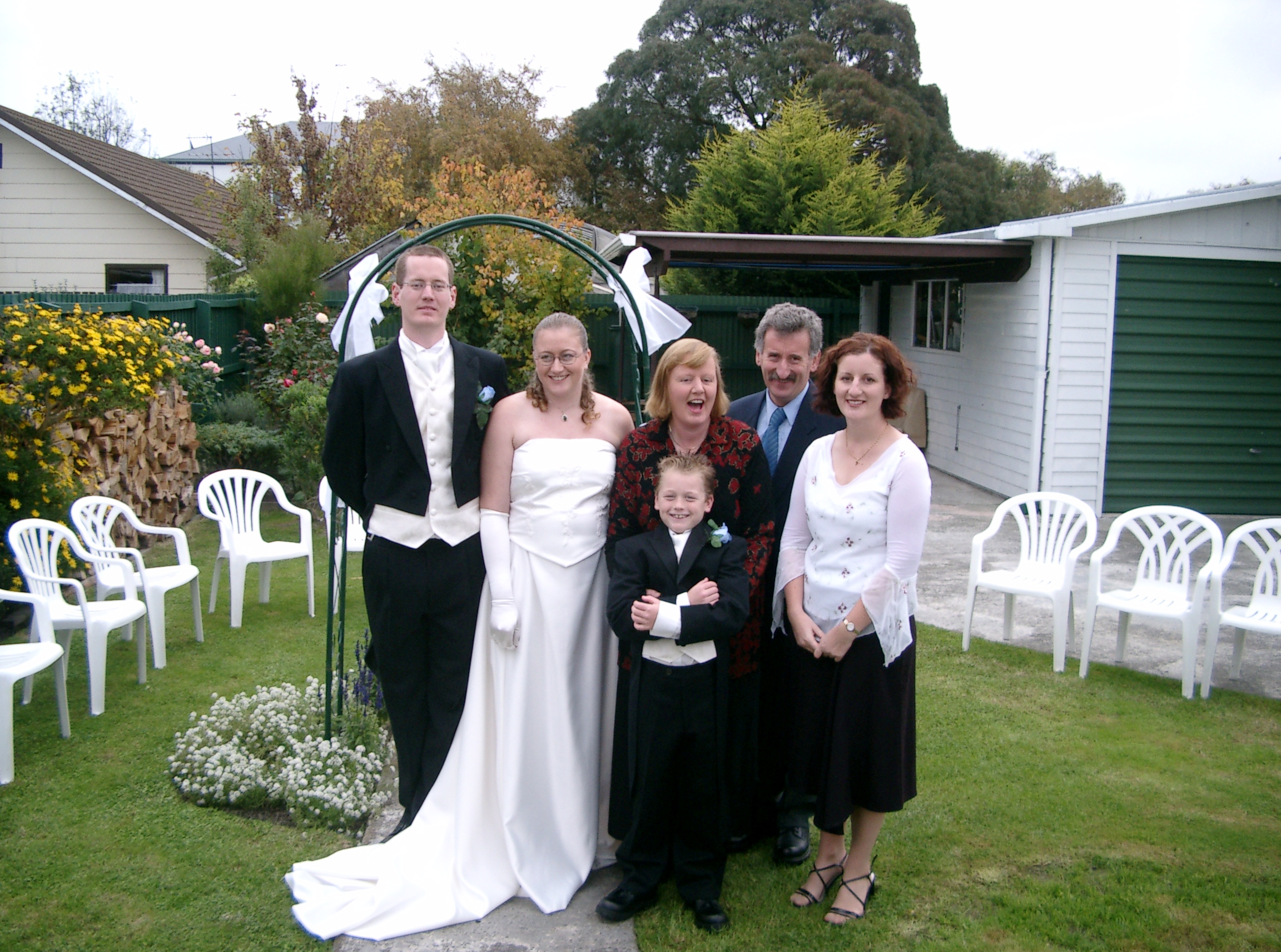 Wedding/sam/arch-CDDanielWendyMalcolmKatherine1.jpg