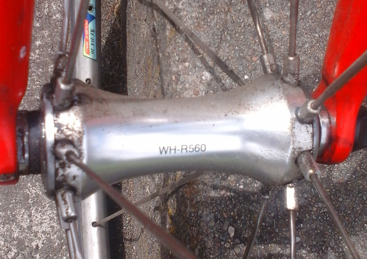 bikes/mongoose/mong-front-hub-and-weird-nipples.jpg