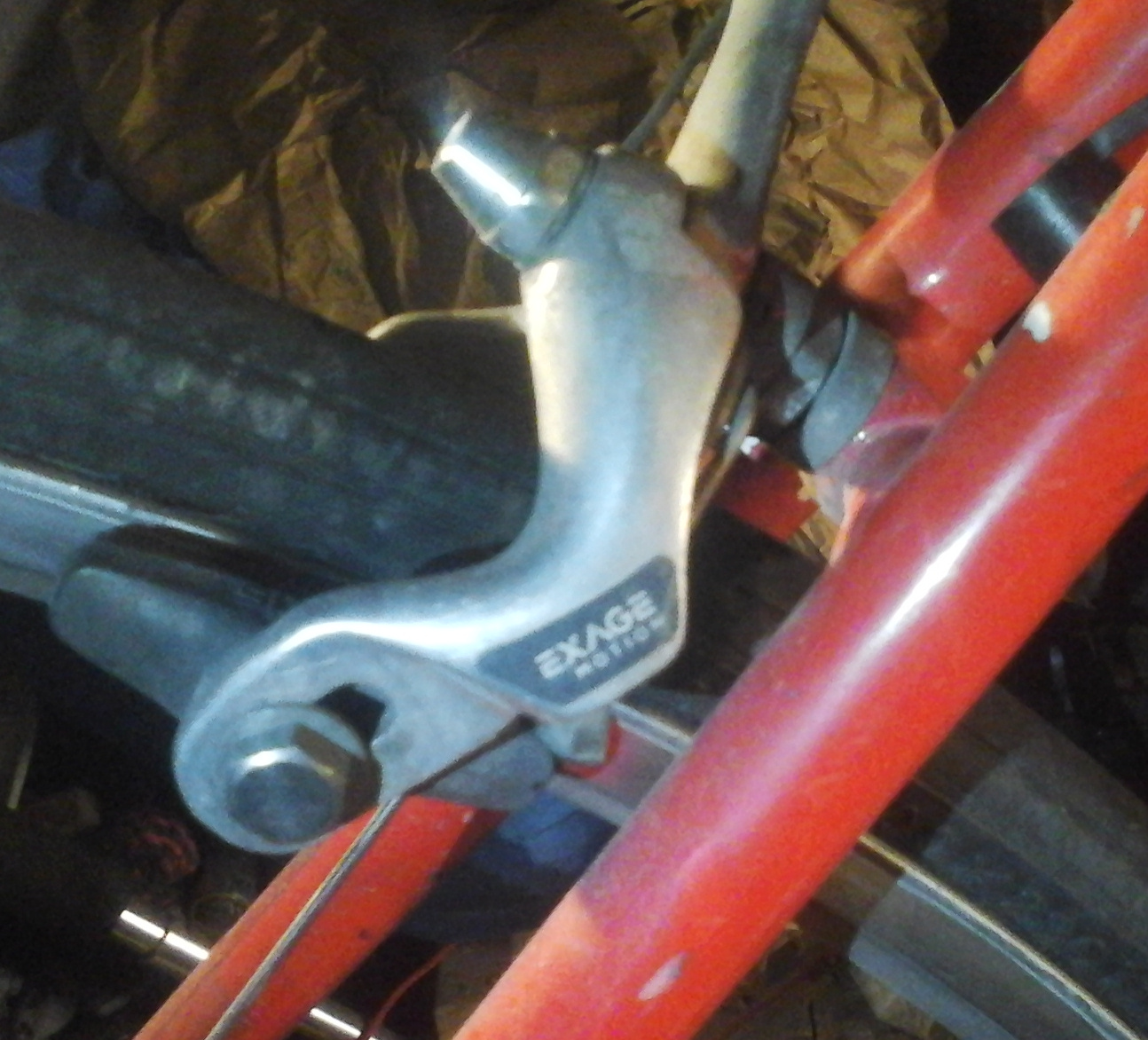 bikes/mongoose/mong-rear-brake.jpg