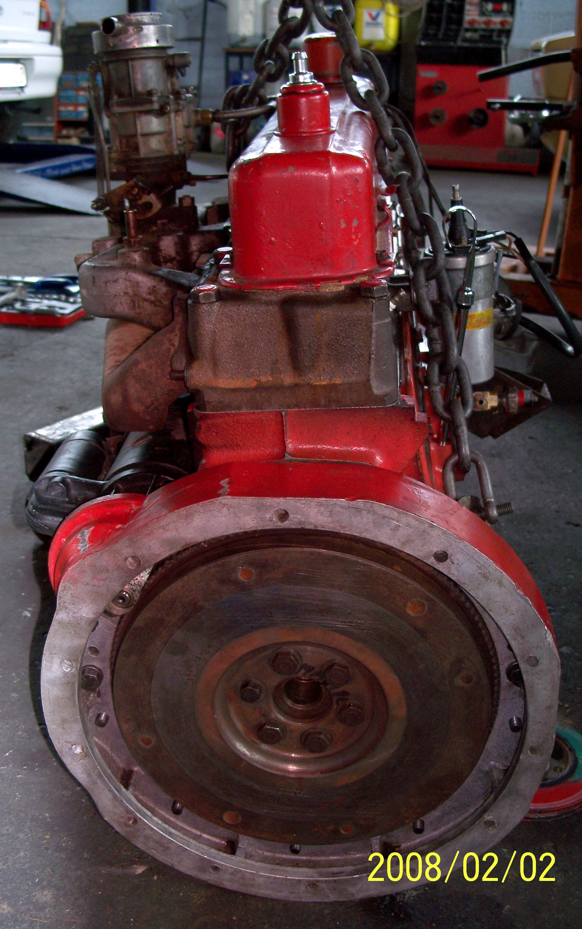landrover/2008-02-02_202/engine_rear.jpg