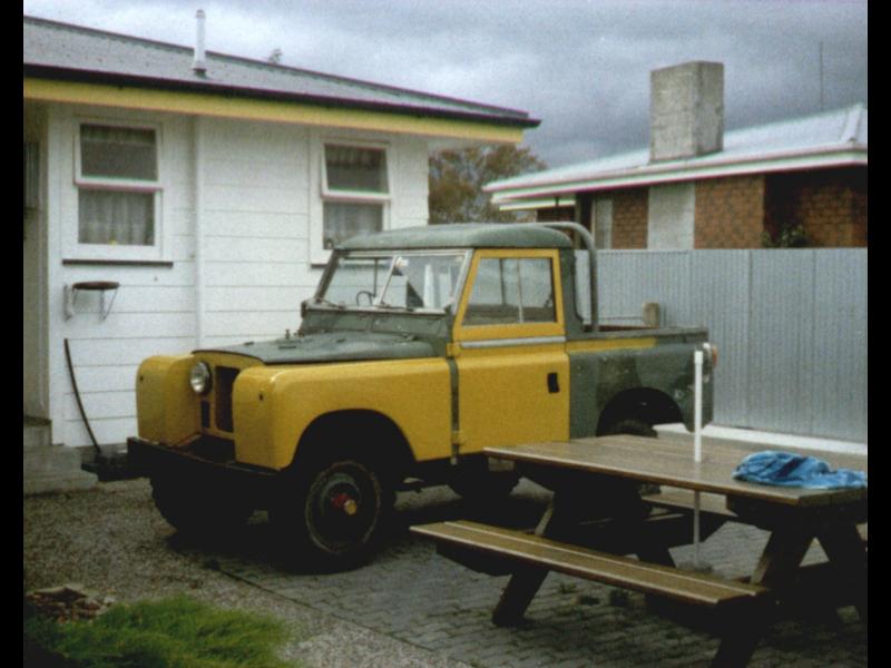 nzlro/Dino's_Landy/before1.jpg