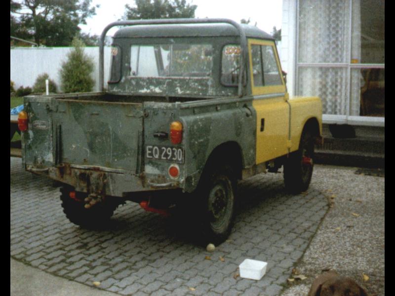 nzlro/Dino's_Landy/before2.jpg
